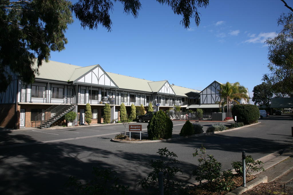 Мотель Ibis Styles Adelaide Manor Экстерьер фото